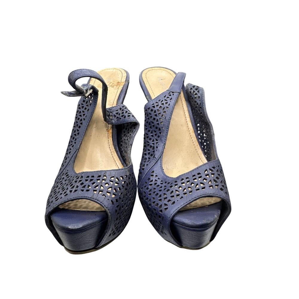 BCBGeneration Blue Laser‎ Cut Peep Toe Stiletto Heels Size 6M